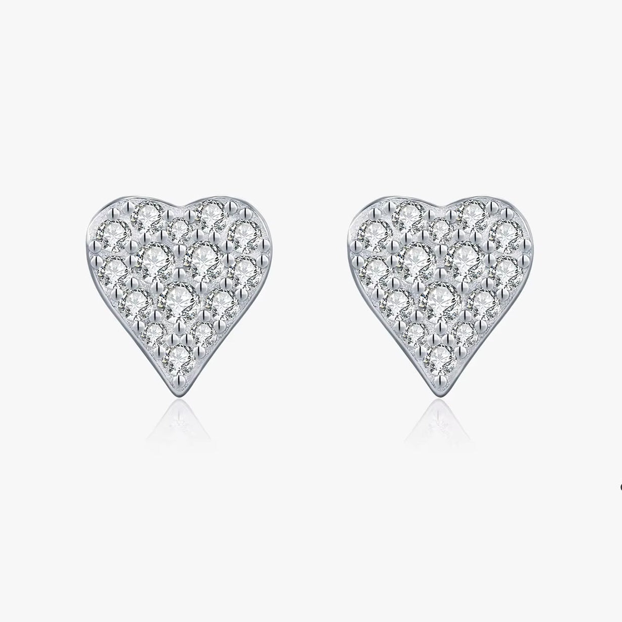 D Color Moissanite Simple Daily Wear Ear Studs 925 Sterling Silver Heart Small Stud Earrings for Women Fine Party Jewelry