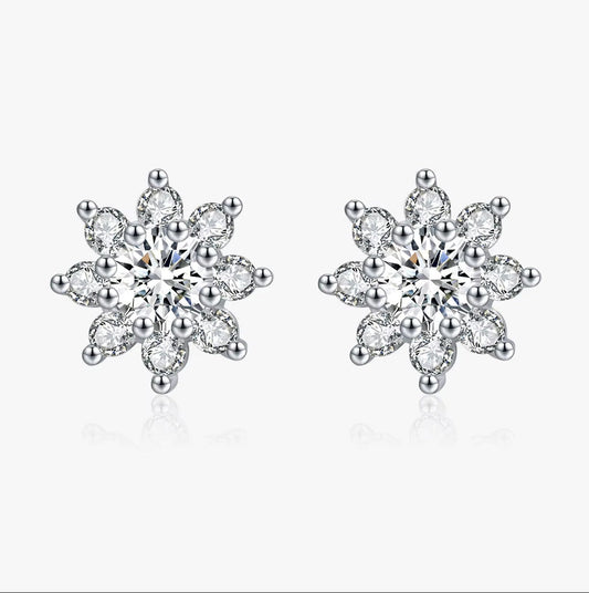 Sparkling VVS1 D Color Moissanite Stud Earrings 925 Sterling Silver Classic Flowers Earrings for Women Fine Jewelry Gift