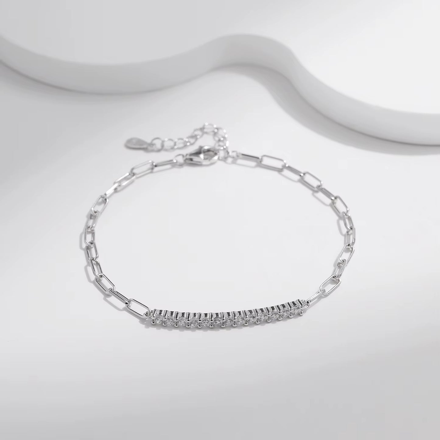 Sparkling D Color Moissanite Bracelet 925 Sterling Silver Lock Stackable Trendy Bracelets for Women Jewelry with Gift Box
