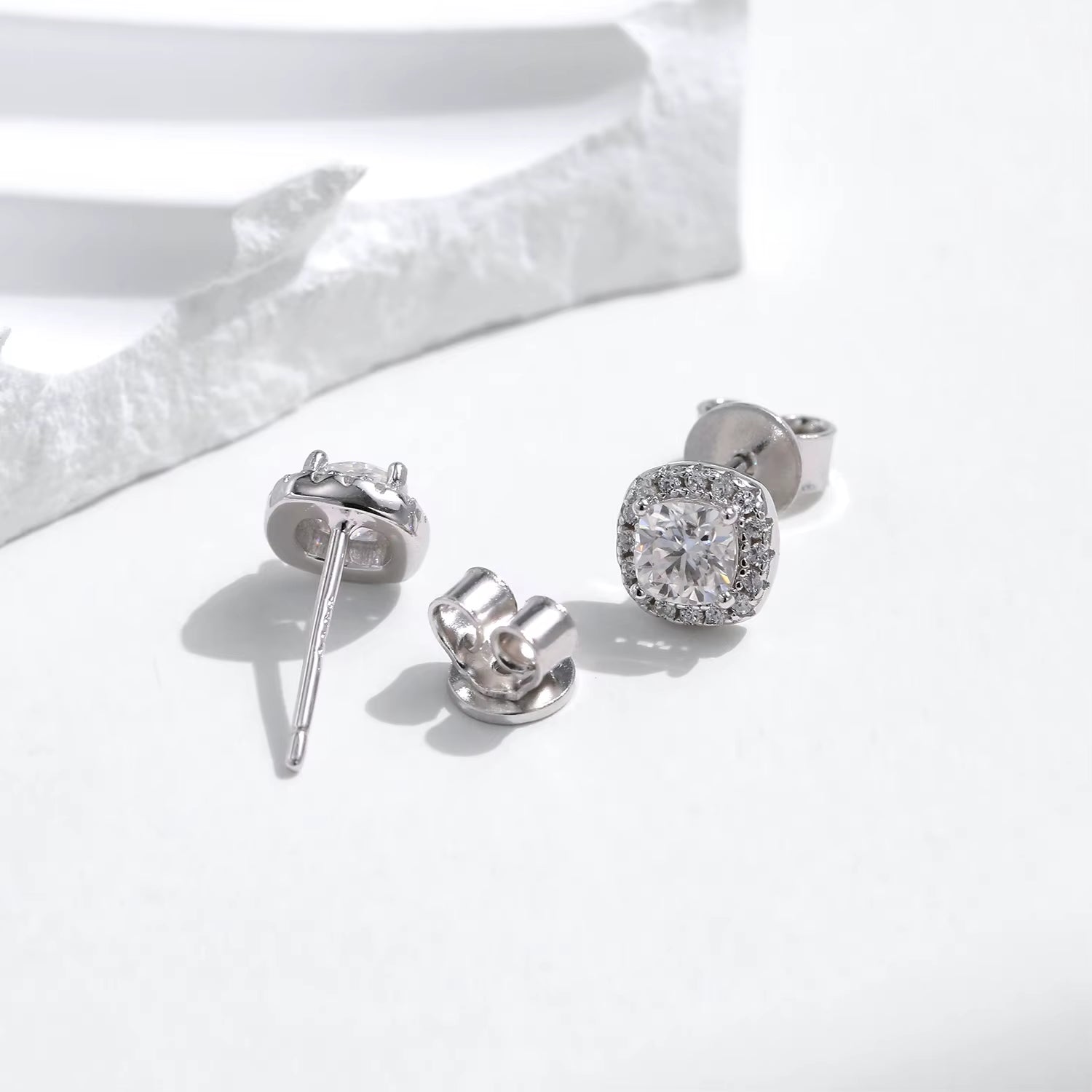 D Color Moissanite Stud Earrings Brilliant Square Cut Lab Created Diamond 925 Silver Earrings for Women Wedding Jewelry