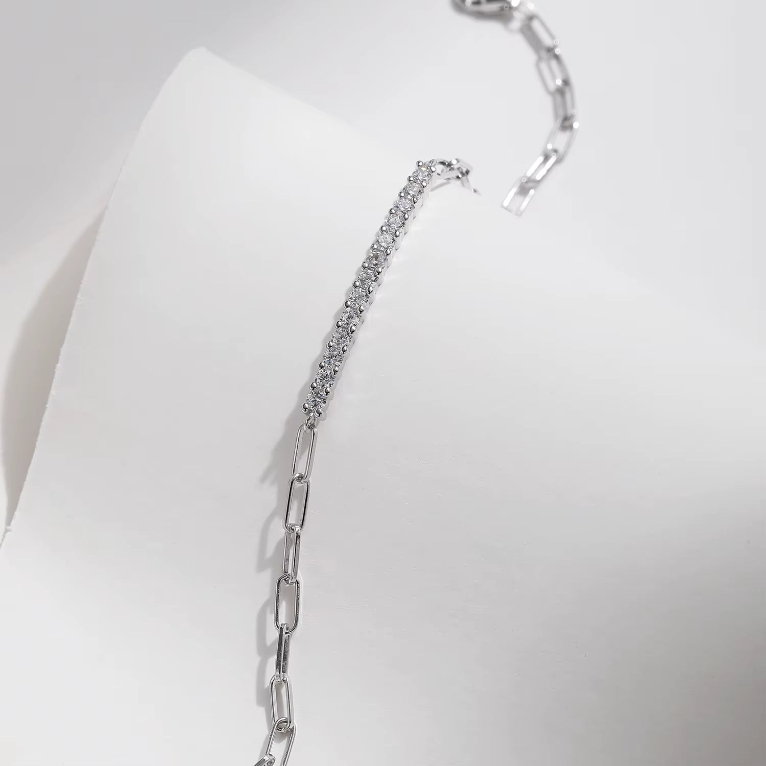 Sparkling D Color Moissanite Bracelet 925 Sterling Silver Lock Stackable Trendy Bracelets for Women Jewelry with Gift Box