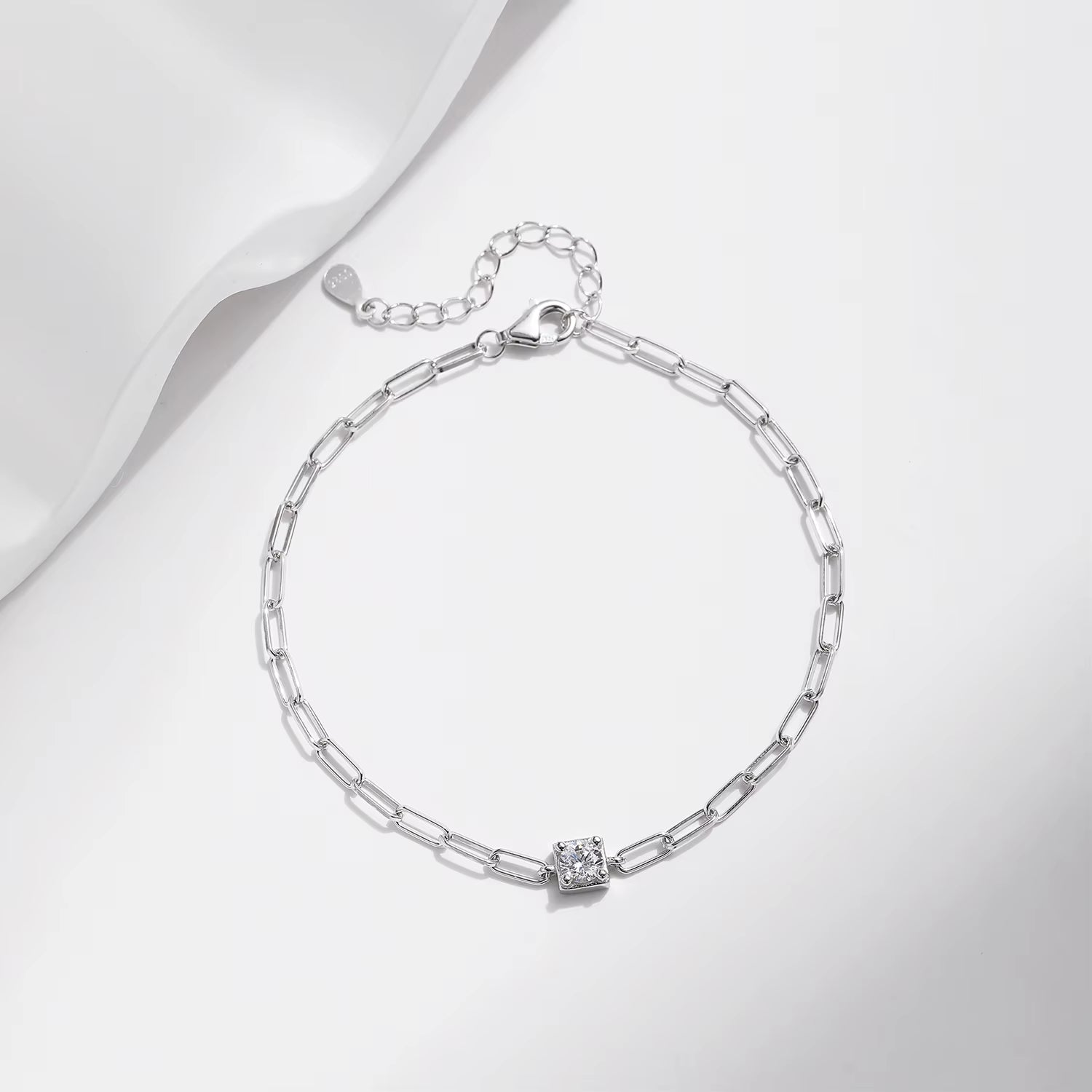 Clear D Color Moissanite Bracelet 0.3 Carat Lab Diamond 925 Sterling Silver Elegant Bracelet for Women Fine Jewelry