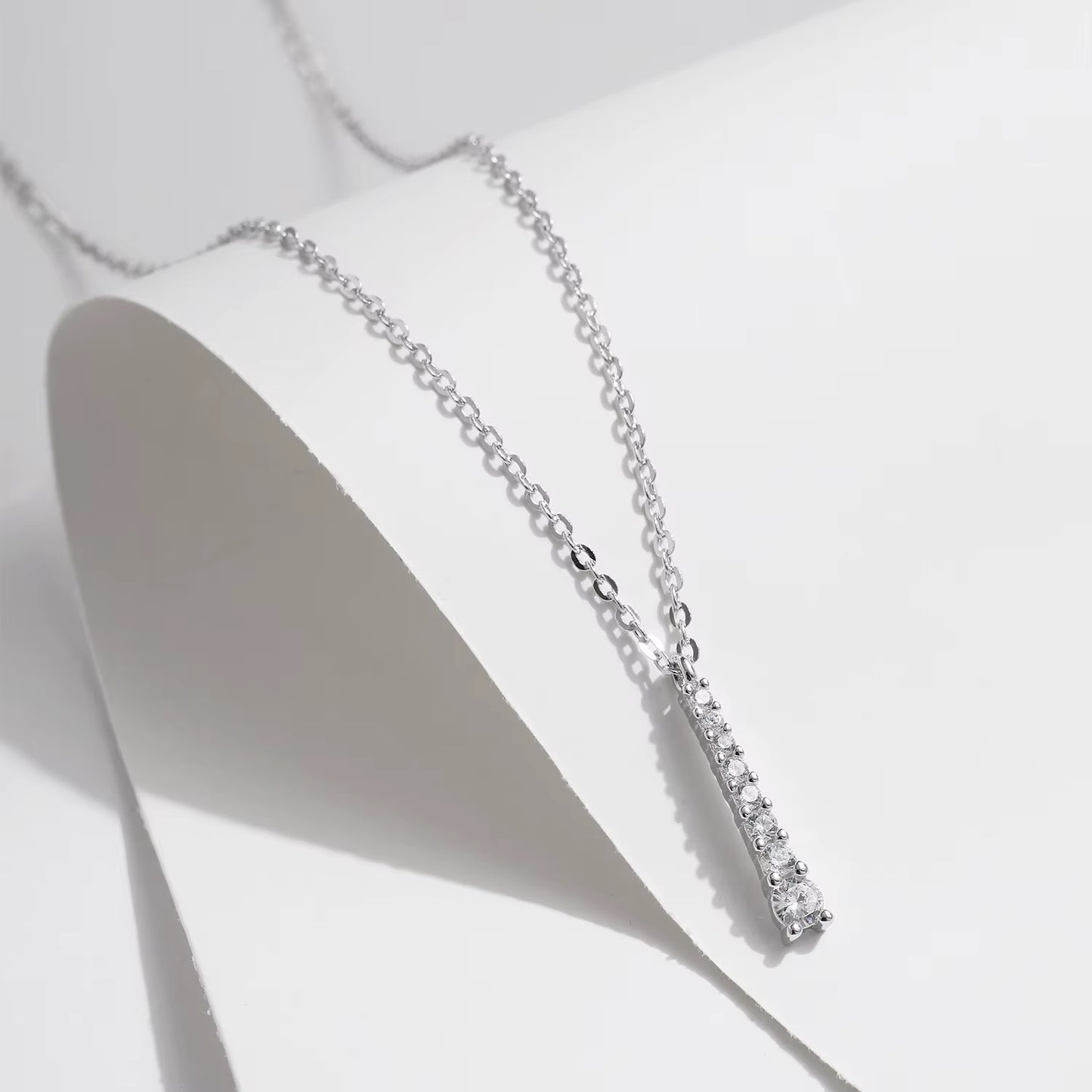 Minimalist D Color Moissanite Necklace Prong Setting Lab Diamond for Women 925 Sterling Silver Pendant Necklace Jewelry