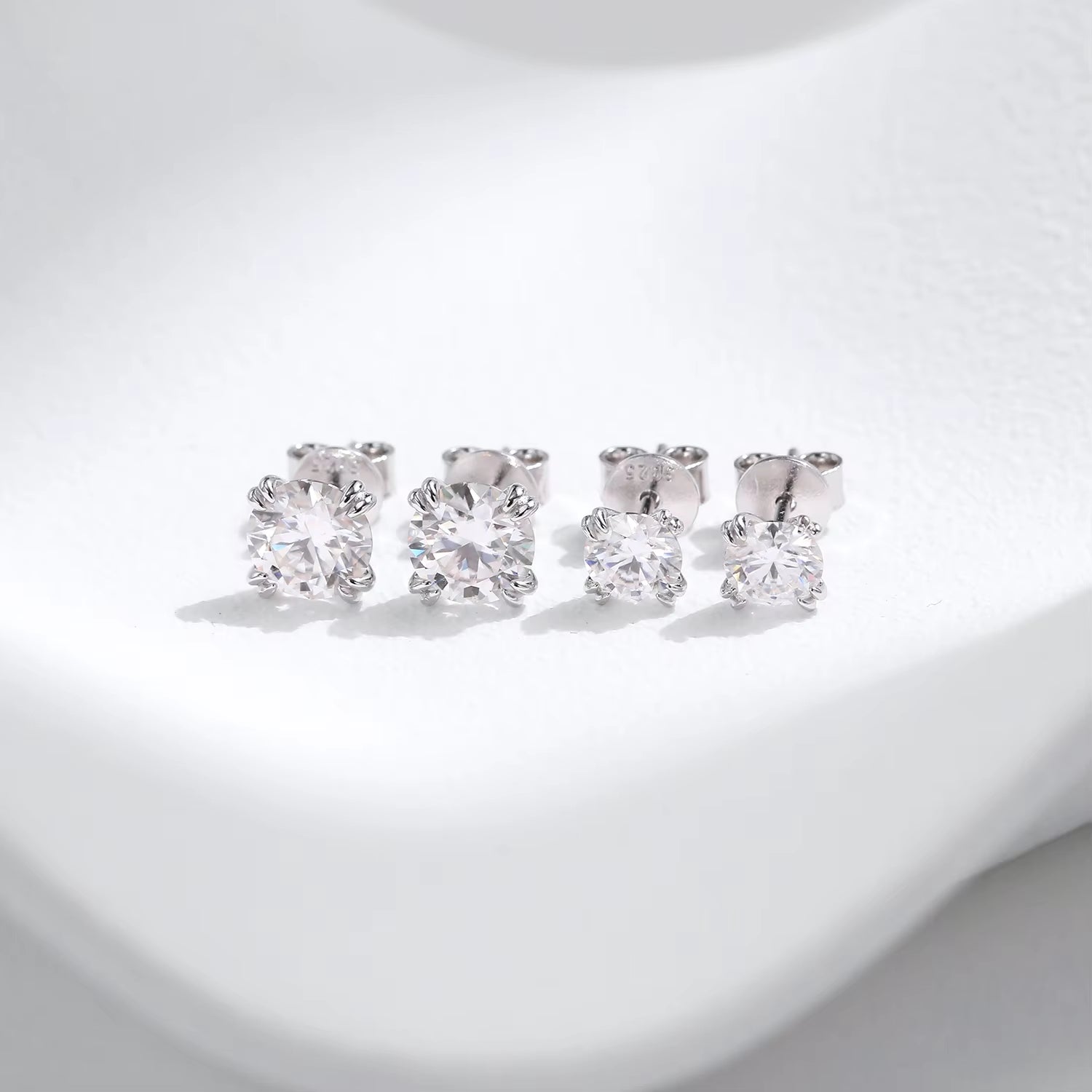 D Color 1CT Moissanite Stud Earrings 925 Sterling Silver Brilliant round Cut Lab Created Diamond Jewelry for Women