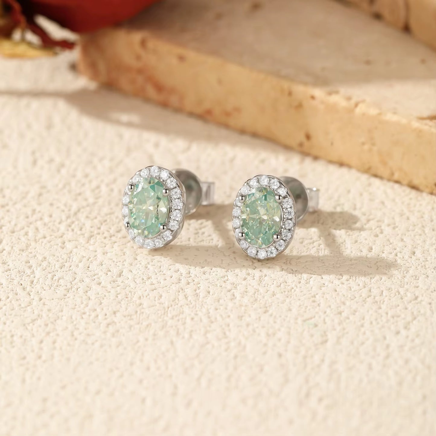 1CT D Color Green Moissanite Halo Earrings 925 Sterling Silver Elegant Oval Stud Earrings for Women Party Fine Jewelry