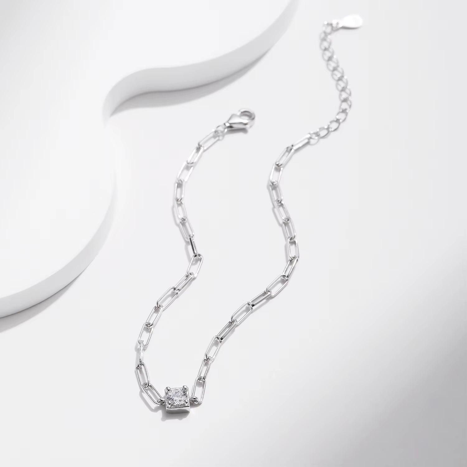 Clear D Color Moissanite Bracelet 0.3 Carat Lab Diamond 925 Sterling Silver Elegant Bracelet for Women Fine Jewelry