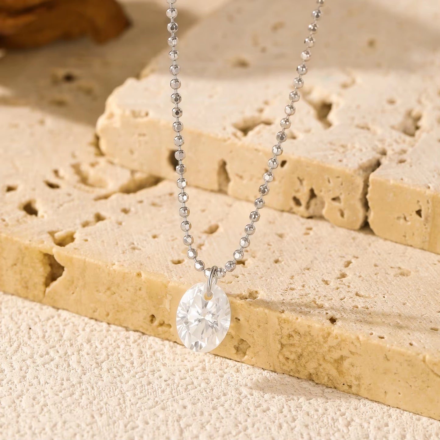 1.5 Carat Oval Moissanite Pendant 925 Sterling Silver Simple Beads Chain Pendant Necklace for Women Daily Fine Jewelry